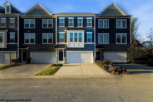 33 Dover Ct, Bridgeport, WV, 26330 | Card Image
