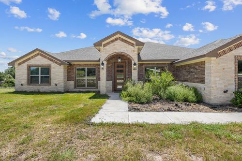1947 N Highway 183, Lampasas, TX, 76550-7648 | Card Image