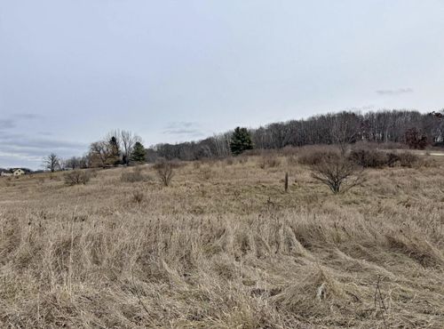 179 Black Forest Dr, La Valle, WI, 53941 | Card Image