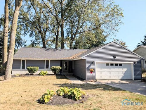 1338 N Park Ln, Wauseon, OH, 43567-1904 | Card Image
