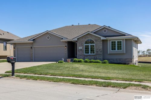 1001 Spruce St, Springfield, NE, 68059-5730 | Card Image