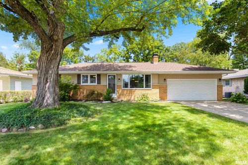 208 Stanley St, Morton, IL, 61550-1313 | Card Image