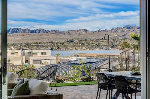 156 Tre Pietre St, Henderson, NV, 89011-2835 | Card Image