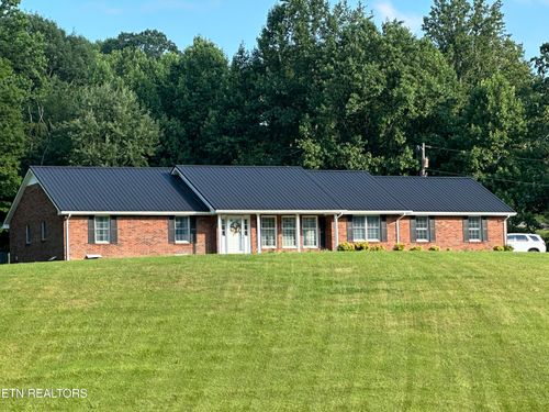 5064 Dr Thomas Walker Rd, Rose Hill, VA, 24281-8063 | Card Image