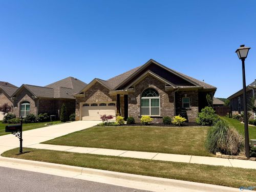 106 Summer Walk Ln, Harvest, AL, 35749-8457 | Card Image