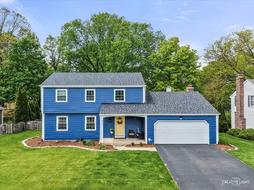 847 Woodland Hills Rd, Batavia, IL, 60510-3226 | Card Image