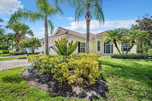 8188 Rosalie Ln, Wellington, FL, 33414-3494 | Card Image