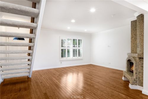 7200 Newton Way, Stanton, CA, 90680-2840 | Card Image