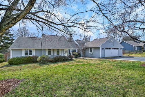 1304 W Parkview St, Ozark, MO, 65721-9120 | Card Image