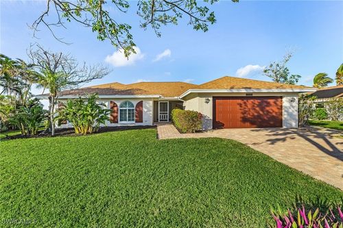1113 Sand Castle Rd, SANIBEL, FL, 33957-3616 | Card Image