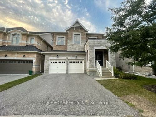 14 Warren Mcbride Cres, Aurora, ON, L4G0W4 | Card Image