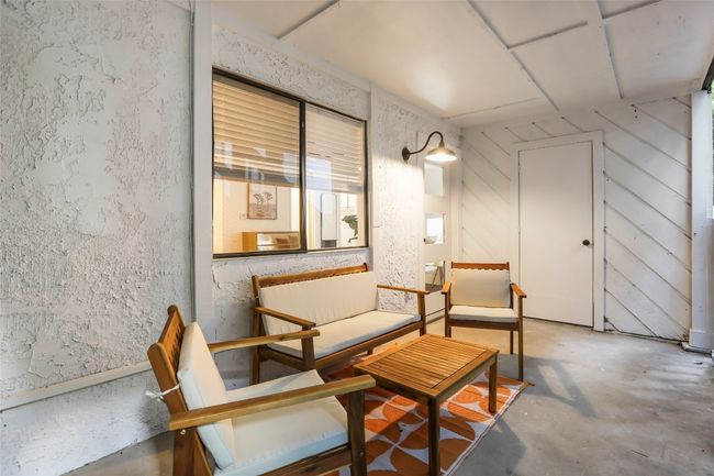 Each unit has a large outdoor space | Image 10