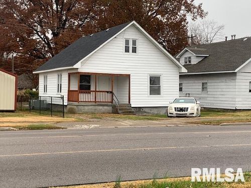 1109 N Park Ave, Herrin, IL, 62948-2721 | Card Image