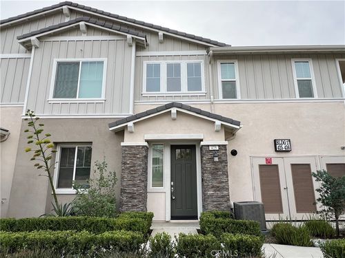 unit-425-16502 Casa Grande Ave, Fontana, CA, 92336-6110 | Card Image