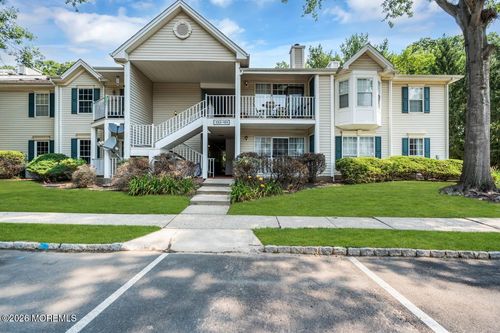 5015-143 Sapphire Ln, Franklin Park, NJ, 08823-1646 | Card Image