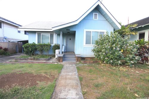 2212 Coyne St, Honolulu, HI, 96826-1424 | Card Image