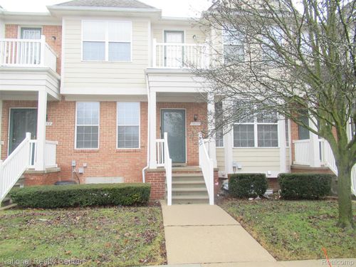 42-13107 St Ervin Ave, Detroit, MI, 48215-3351 | Card Image