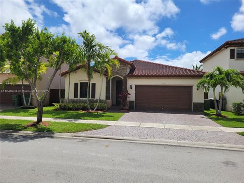 134 Ne 27th Ave, Homestead, FL, 33033-7162 | Card Image
