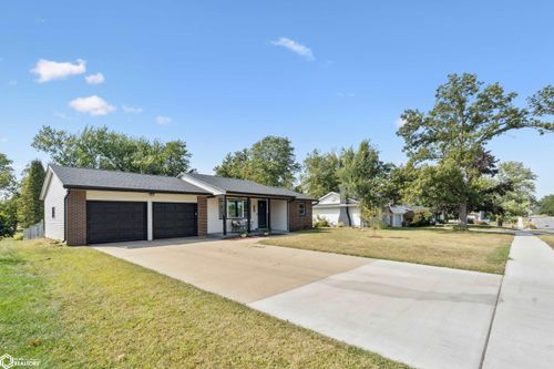 1705 Reed St, Grinnell, IA, 50112-2641 | Card Image