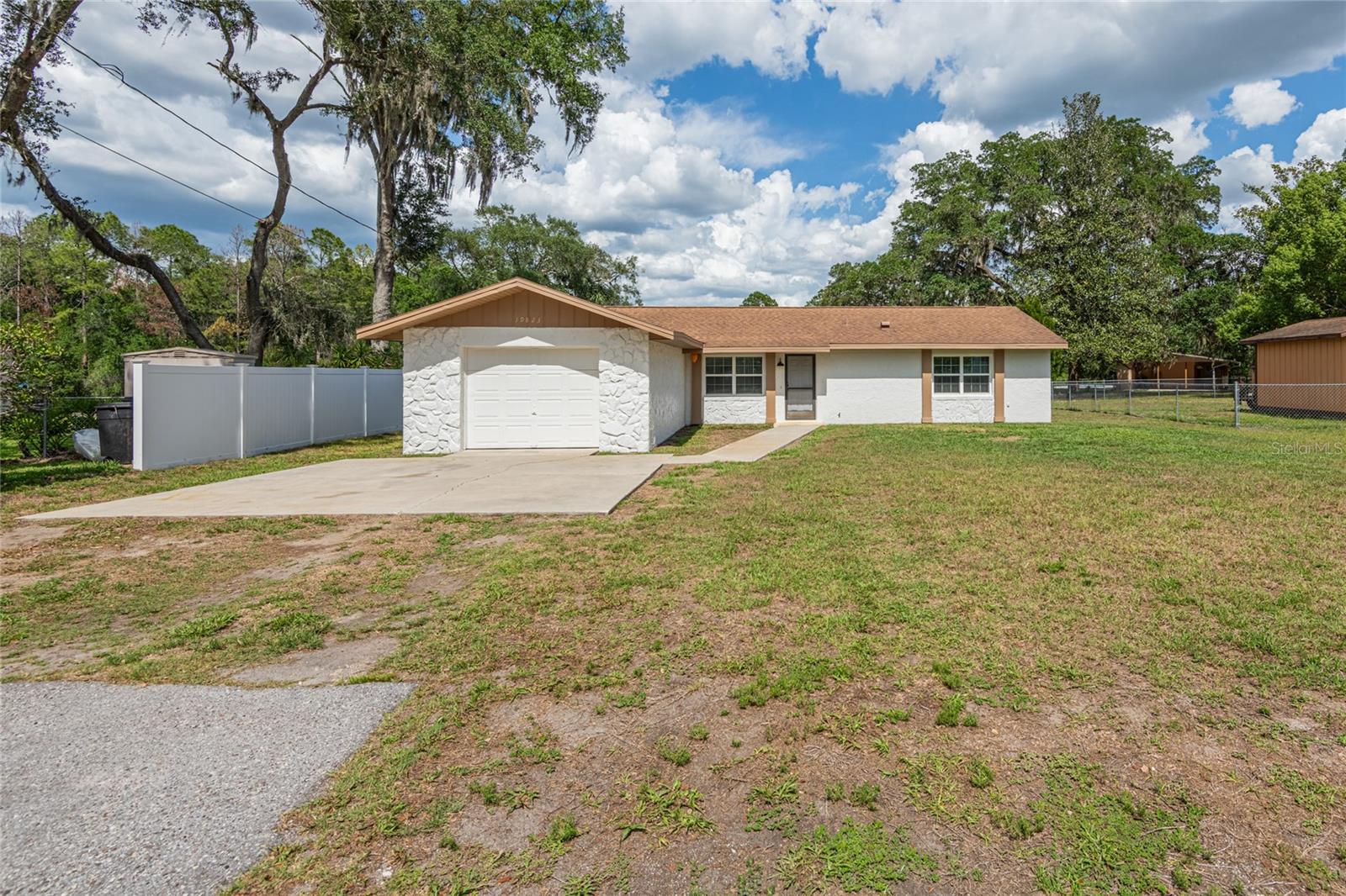 Residential in SPRING HILL 2