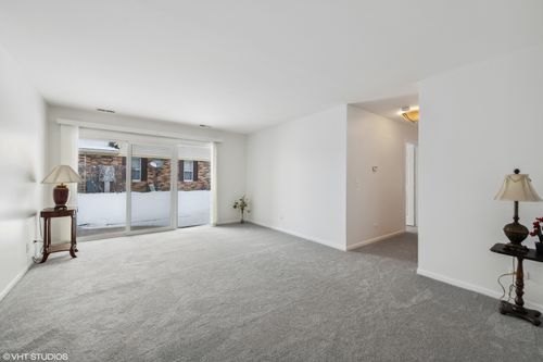 350-184 Brook Ln, Vernon Hills, IL, 60061-1218 | Card Image