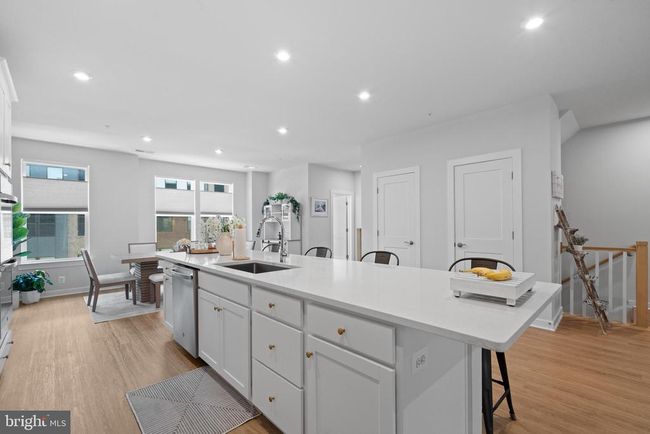 64 - 14114 Gypsum Loop, Condo with 3 bedrooms, 3 bathrooms and null parking in CHANTILLY VA | Image 5