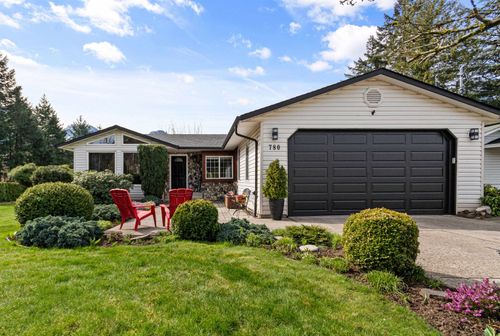 780 Olson Ave, Hope, BC, V0X1L0 | Card Image