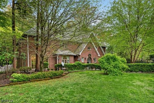 969 Woodland Ave, Plainfield, NJ, 07060-3111 | Card Image