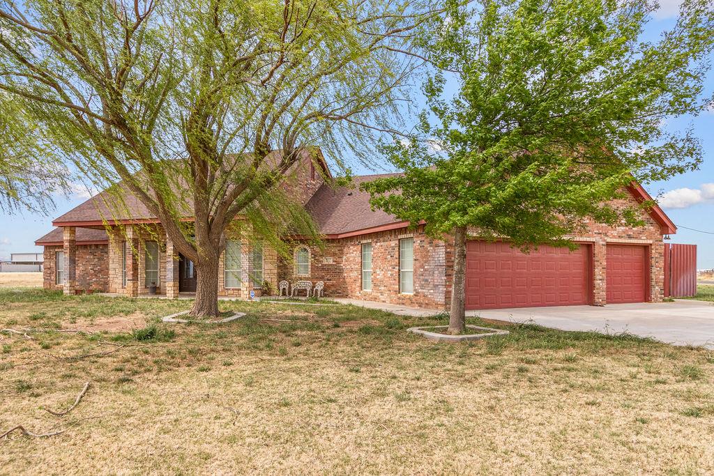Residential in Andrews 4