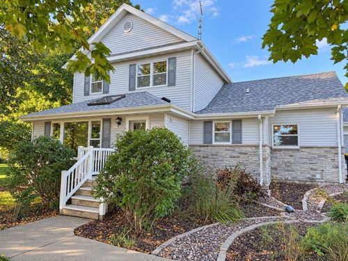 208 E Main Street, COBB, WI, 53526 | Card Image
