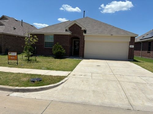 2527 Real Quiet Dr, Forney, TX, 75126-2796 | Card Image