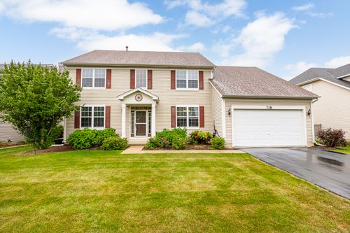 718 Versailles Pkwy, Oswego, IL, 60543-6019 | Card Image
