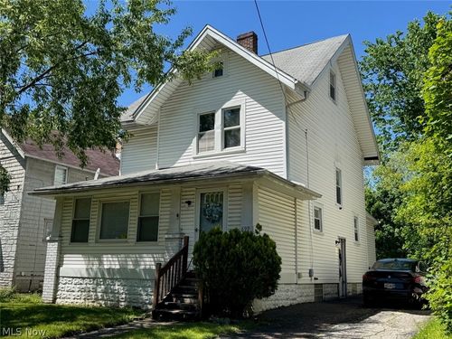 899 Lawton St, Akron, OH, 44320-3780 | Card Image