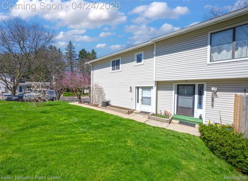 23-809 Corners Ct, Lake Orion, MI, 48362-3321 | Card Image