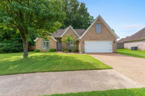 11779 Village Center St, Arlington, TN, 38002-5893 | Card Image