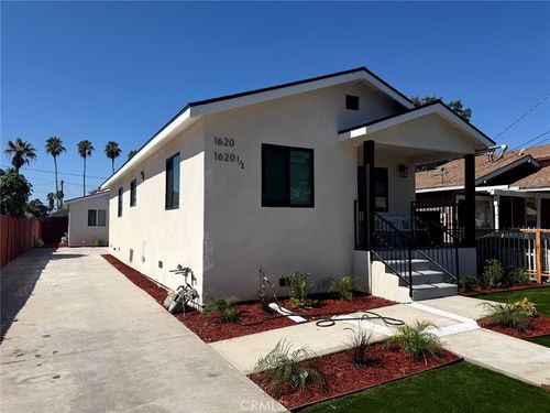 1620 E 33rd St, Los Angeles, CA, 90011-2221 | Card Image