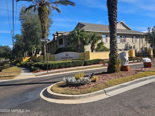 52-3888 Summer Grove Way N, JACKSONVILLE, FL, 32257-8877 | Card Image