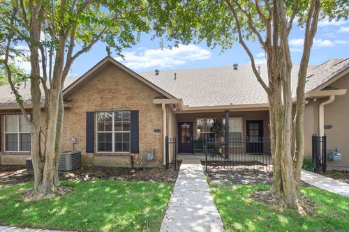50-4848 Windsor Vlg Dr, Baton Rouge, LA, 70817-1376 | Card Image
