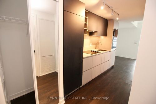 3909-319 Jarvis St, Toronto, ON, M5B0C8 | Card Image