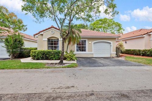 955 Azure Ln, Weston, FL, 33326-3902 | Card Image