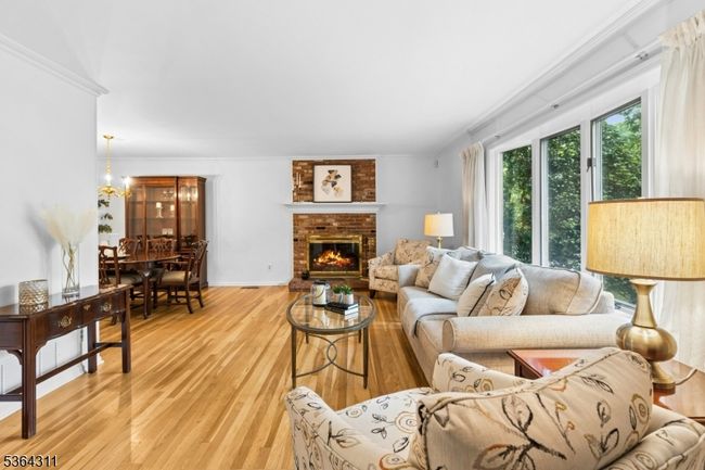 2242 Shawnee Path, House other with 5 bedrooms, 3 bathrooms and null parking in Scotch Plains NJ | Image 4