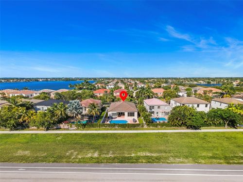 16748 Sw 16th St, Pembroke Pines, FL, 33027-1417 | Card Image