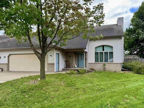 W3215 Westowne Court, BUCHANAN, WI, 54915 | Card Image