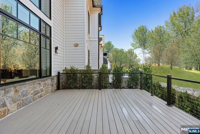 23 Stone Bridge Ct, Townhouse with 4 bedrooms, 5 bathrooms and null parking in Demarest NJ | Image 39