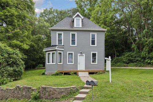 534 Annapolis St, South Saint Paul, MN, 55075-1001 | Card Image