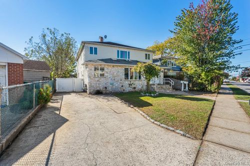 47 Jackson Ave, Spring Valley, NY, 10977-1900 | Card Image