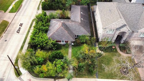 851 Jaquet Dr, Bellaire, TX, 77401-2814 | Card Image