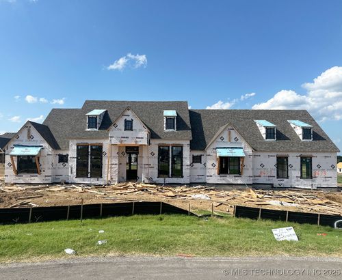 8479 E 108th St N, Owasso, OK, 74055 | Card Image