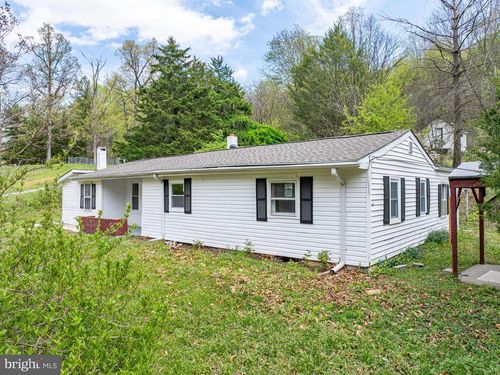 10635 Crystal Falls Dr, HAGERSTOWN, MD, 21742-9732 | Card Image