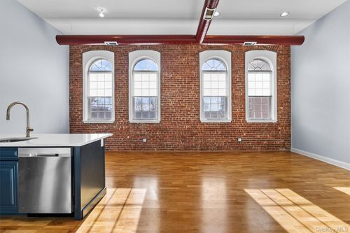 unit-4e-200 School House Rd, Peekskill, NY, 10566-4875 | Card Image